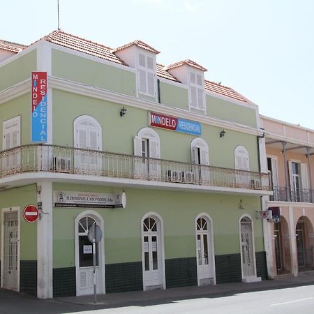 Mindelo Residencial Bed & Breakfast Екстериор снимка