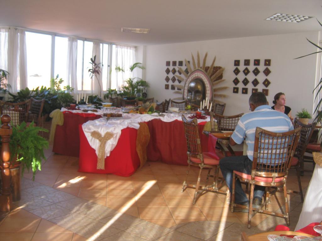Mindelo Residencial Bed & Breakfast Екстериор снимка