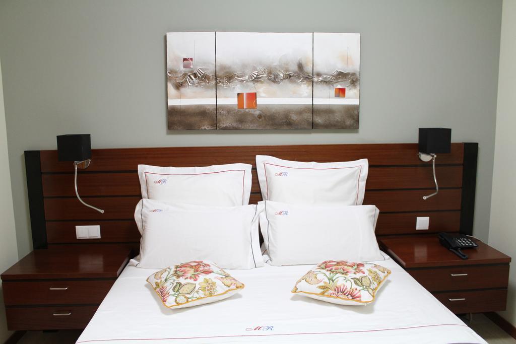 Mindelo Residencial Bed & Breakfast Екстериор снимка