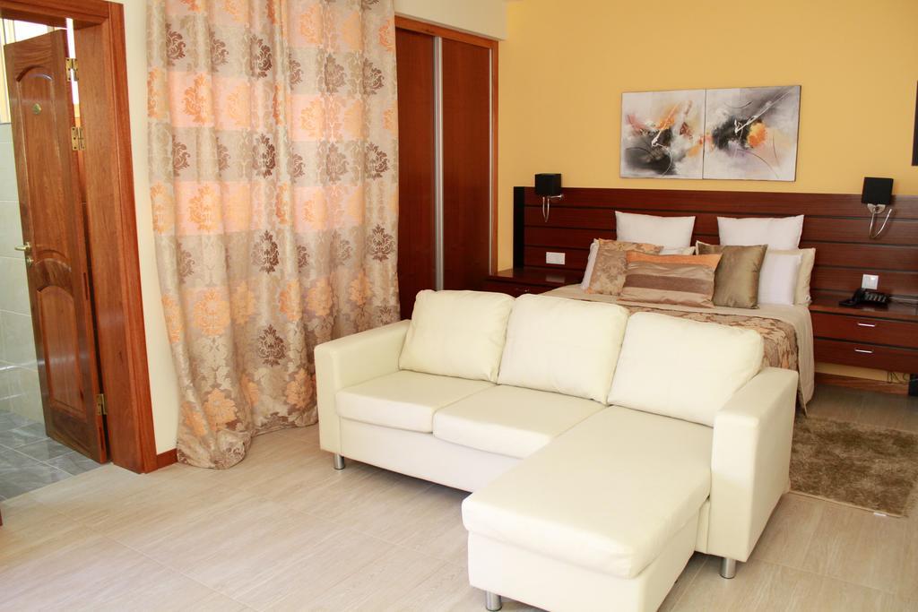 Mindelo Residencial Bed & Breakfast Стая снимка