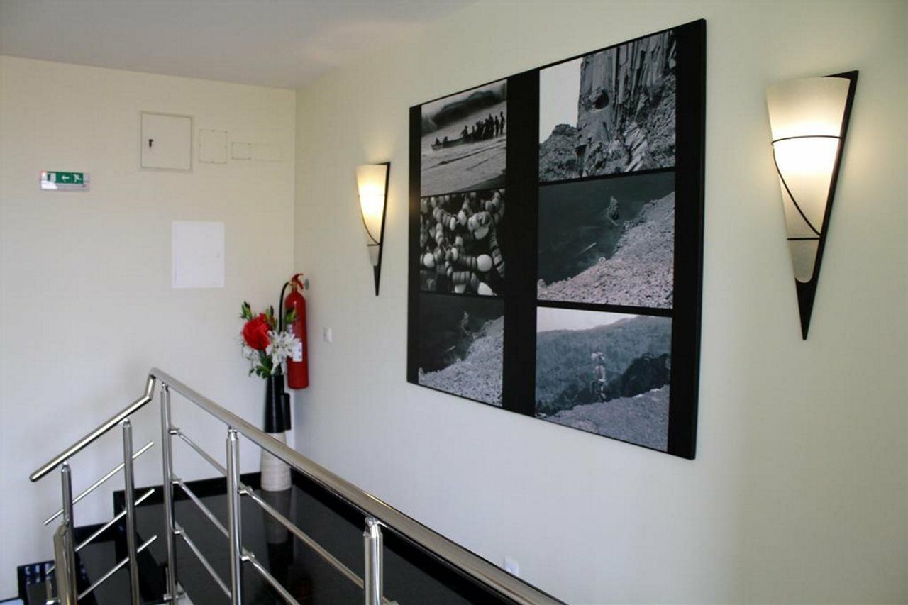 Mindelo Residencial Bed & Breakfast Екстериор снимка
